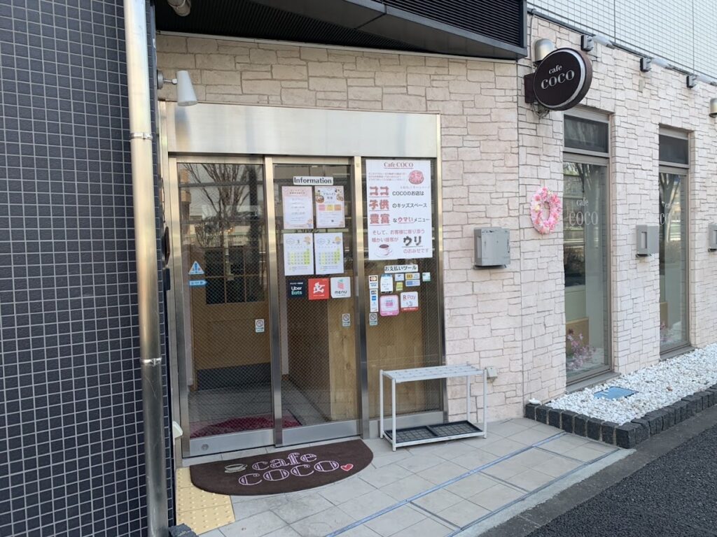 カフェCOCO高松店入口