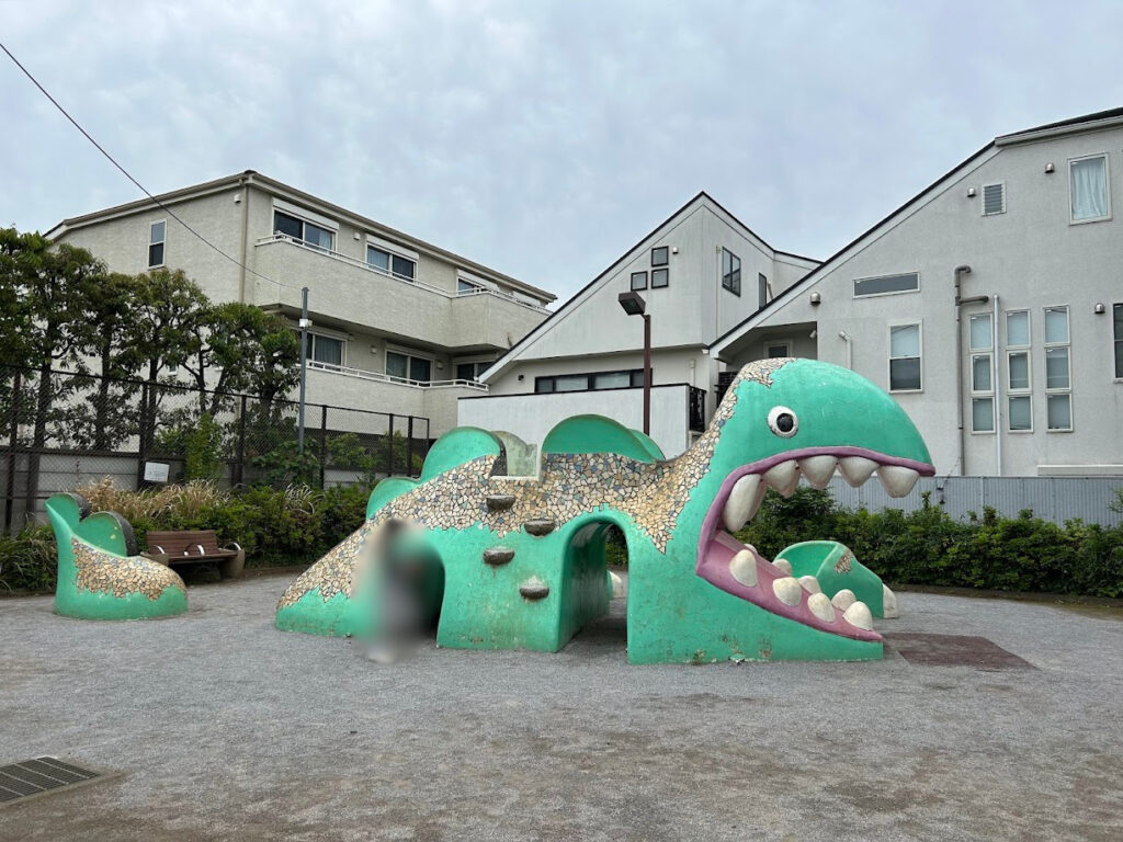 最寄りの公園