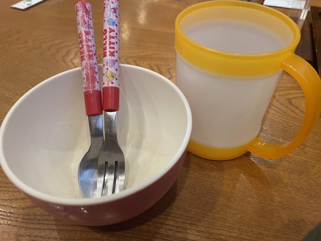 子ども用食器