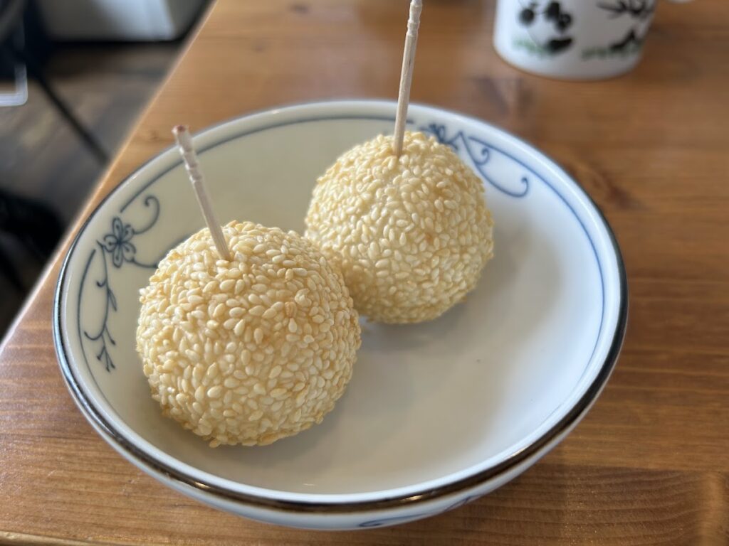 黒胡麻団子