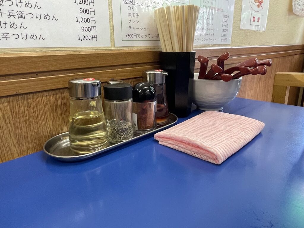 テーブル上調味料