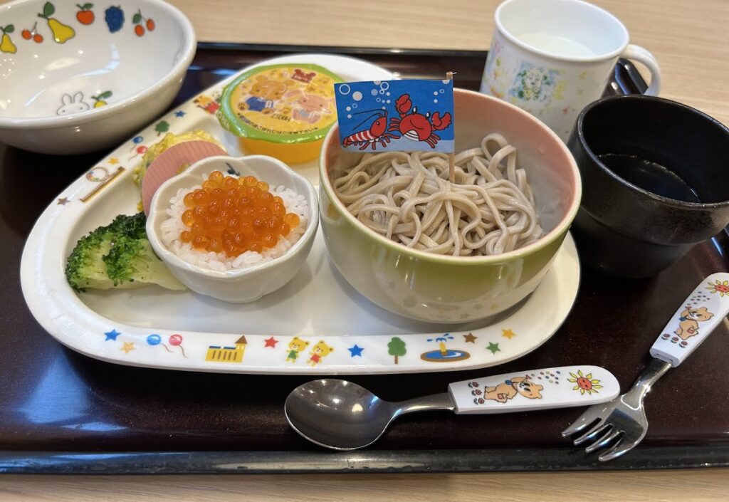 おこさまうどんセット