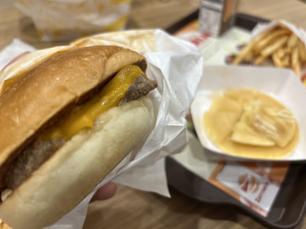 絶品チーズバーガー