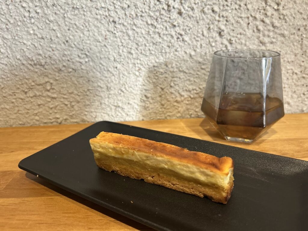 濃厚焼き芋バスクチーズケーキ
