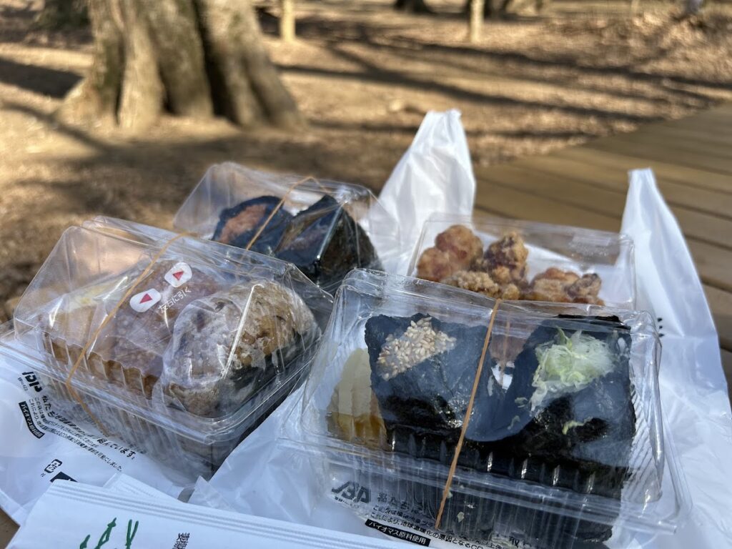 購入したおにぎり