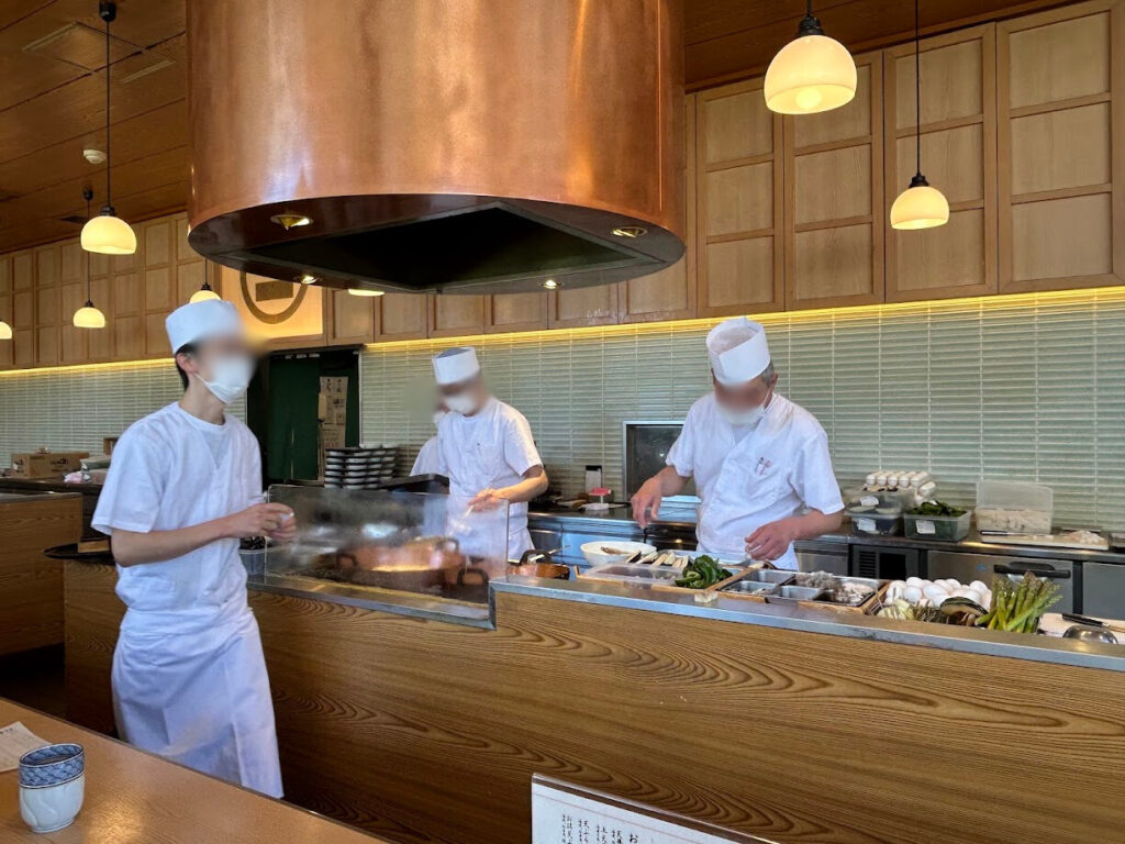 カウンターからの様子