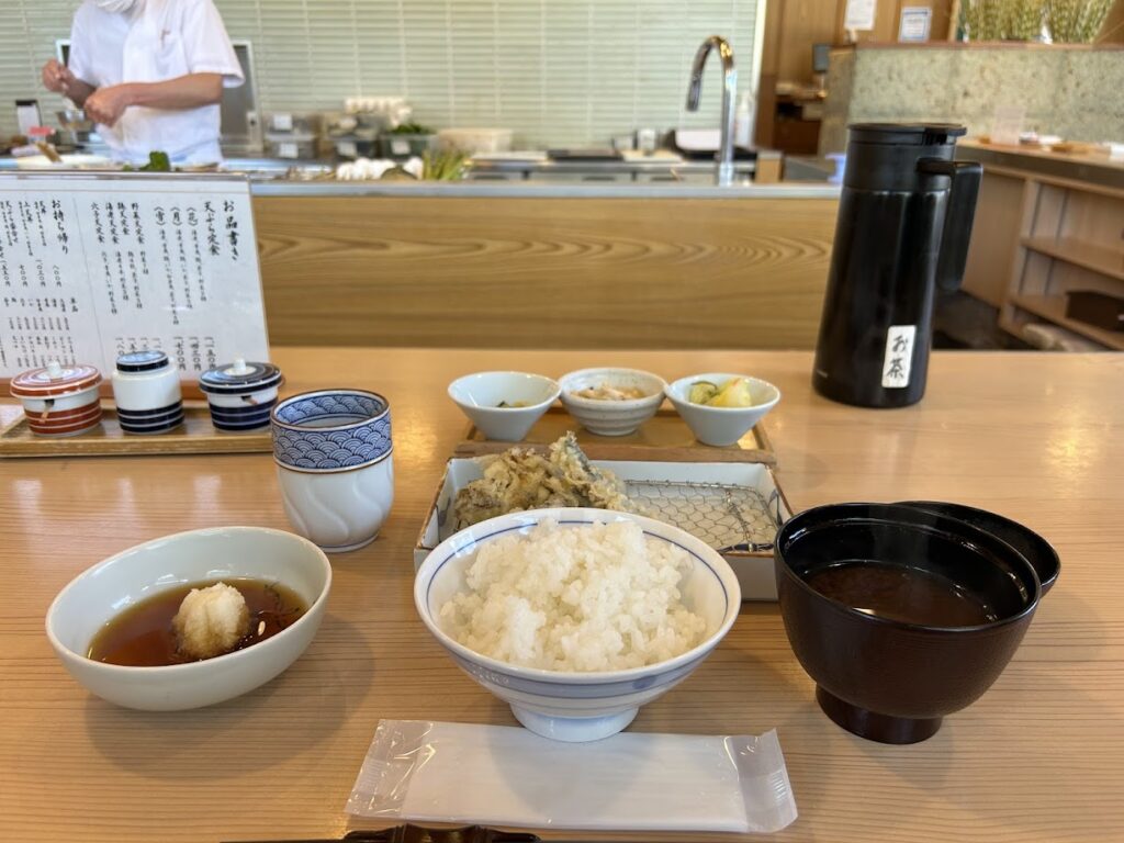 天ぷら定食＜花＞