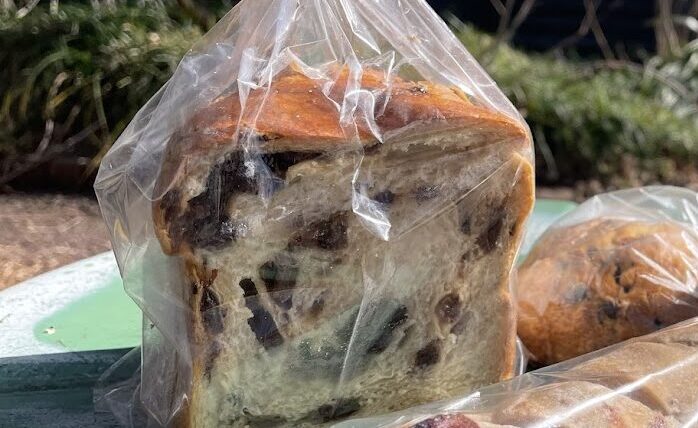 赤ワインレーズンパン