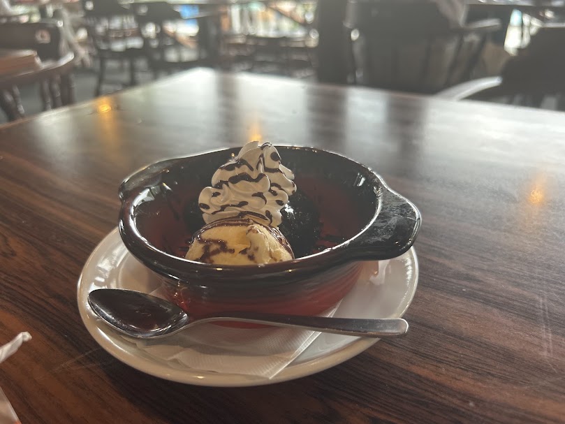 ミニチョコレートケーキ