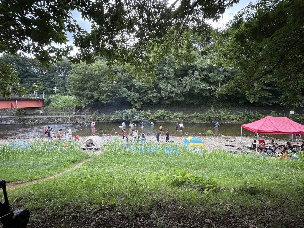 河原に降りる前