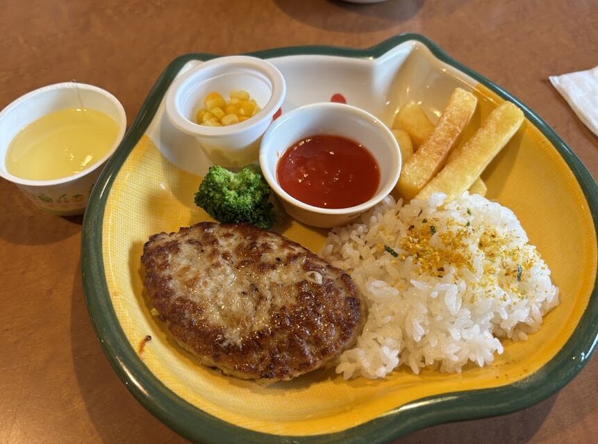 ぶ～ちゃんのおこさまランチ