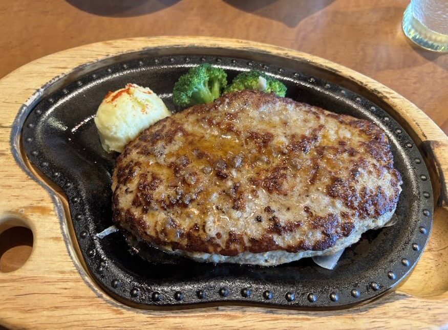 レギュラーバーグステーキ