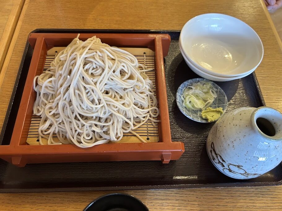 子ども用に頼んだせいろの大盛り（600円＋大盛り150円）。