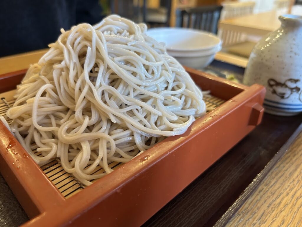 大盛りはこんもりとした量でした。
